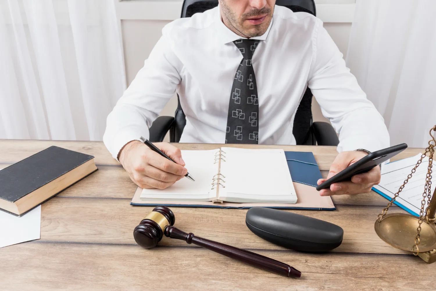 Beneficios de una asesoría jurídica externa profesional